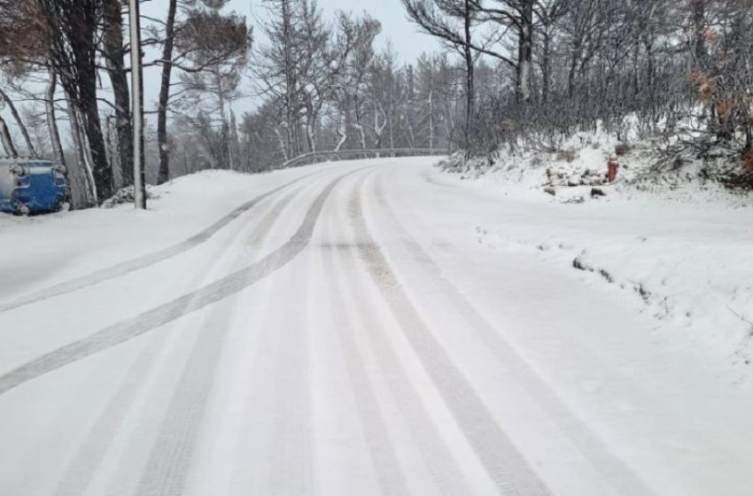  Ποια σχολεία παραμένουν κλειστά λόγω χιονοπτώσεων – Πού χρειάζονται αλυσίδες