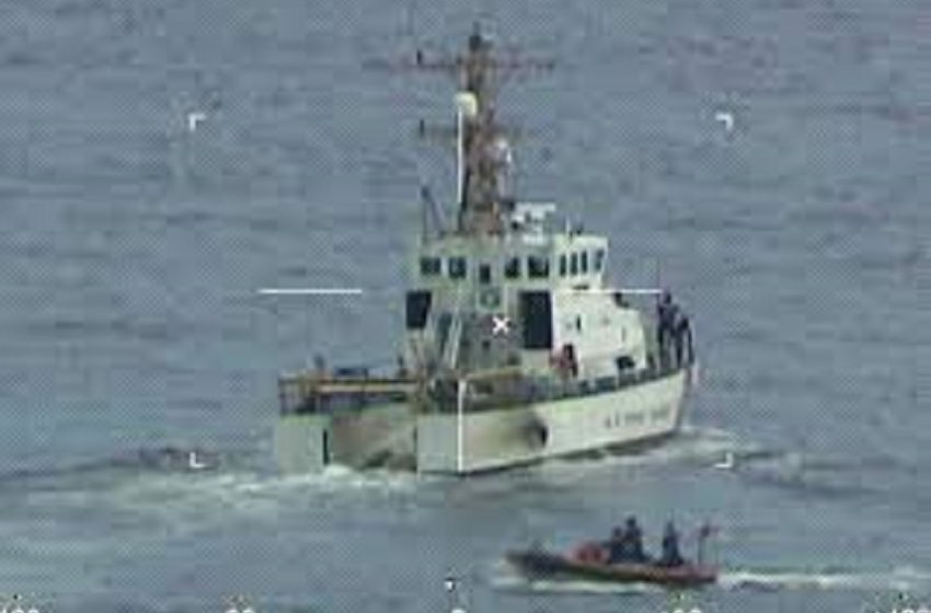  Φλόριντα: Ένας νεκρός και 38 αγνοούμενοι, μετά την ανατροπή σκάφους στα ανοικτά