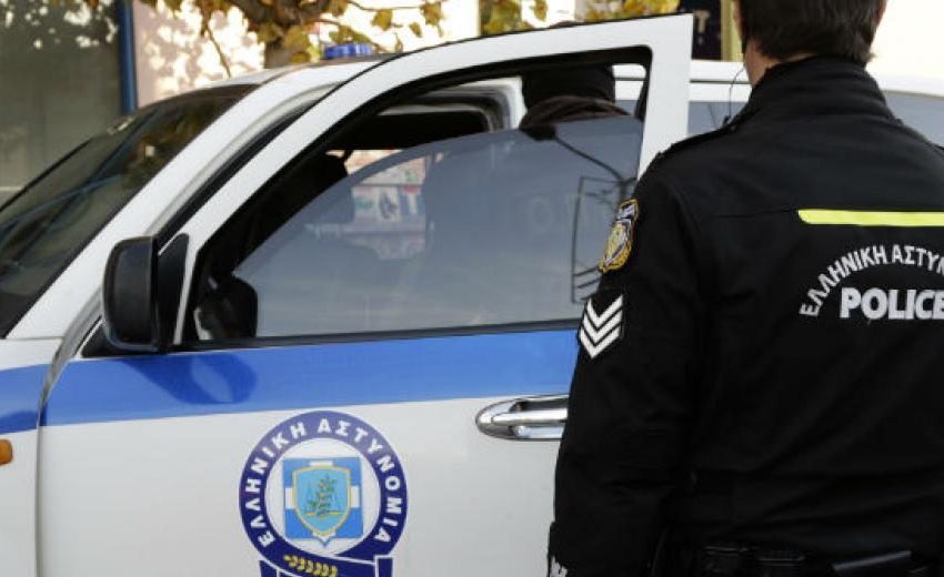  Θεσσαλονίκη: Σύλληψη για παράνομη μεταφορά μεταναστών μετά από περιπετειώδη καταδίωξη