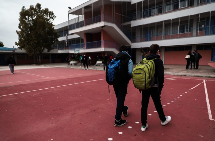  Βιασμός: Μαθητής λυκείου κατηγορείται ότι βίασε δύο συμμαθήτριες του, στη Θεσσαλονίκη