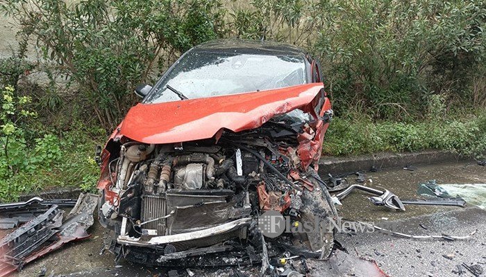 Κρήτη: Νεκρός σε τροχαίο 40χρονος – Σοκάρουν οι εικόνες από το σημείο του δυστυχήματος 4 3