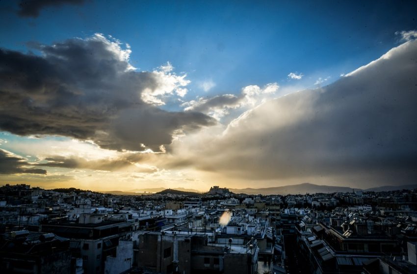  Καιρικό σύστημα bianca με βροχές, καταιγίδες και σφοδρές χιονοπτώσεις στην κεντρική Ελλάδα