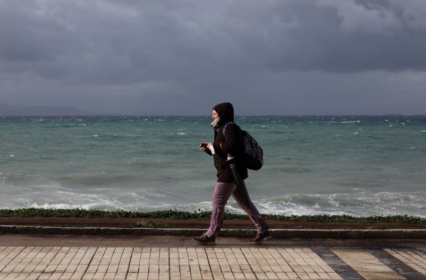  Θυελλώδεις βοριάδες μέχρι 9 μποφόρ, πτώση θερμοκρασίας, χιόνια και στην Αττική