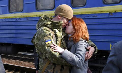  Πάνω από 300.000 Ουκρανοί έχουν διαφύγει σε γειτονικές χώρες της Ε.Ε.