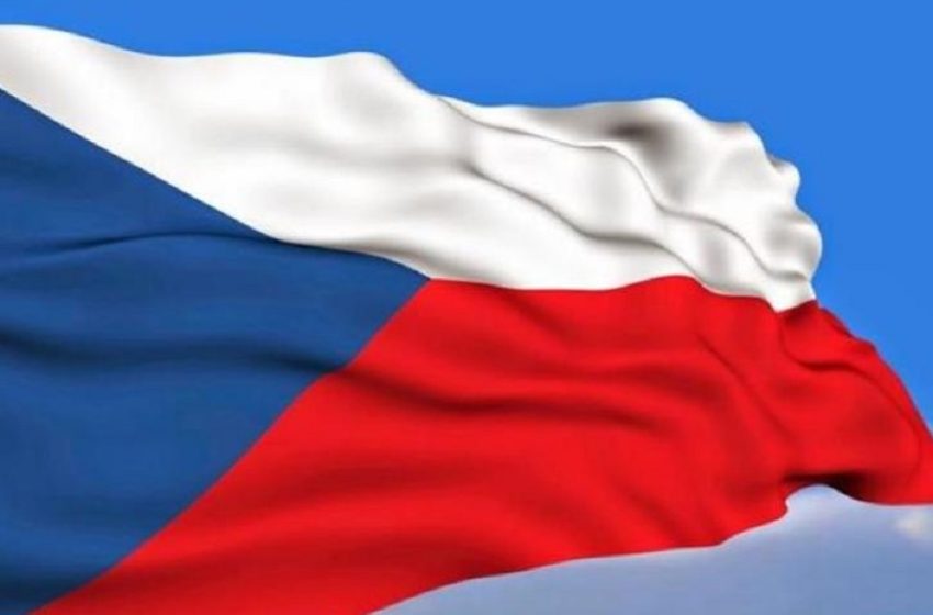  Η Τσεχία σταματά να χορηγεί βίζα σε Ρώσους πολίτες