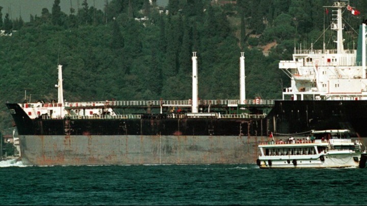  Ουκρανία: Ζήτησε από την Τουρκία να κλείσει τον Βόσπορο για τα ρωσικά πολεμικά πλοία