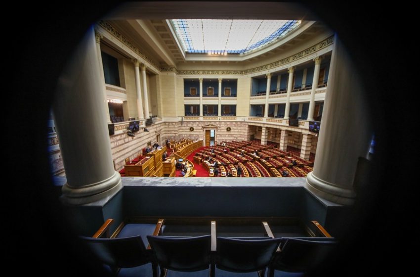  Ομιλία Ζελένσκι στις 12 στο ελληνικό κοινοβούλιο – Η στάση των κομμάτων – Ποια θα απέχουν και ποια θα είναι παρόντα