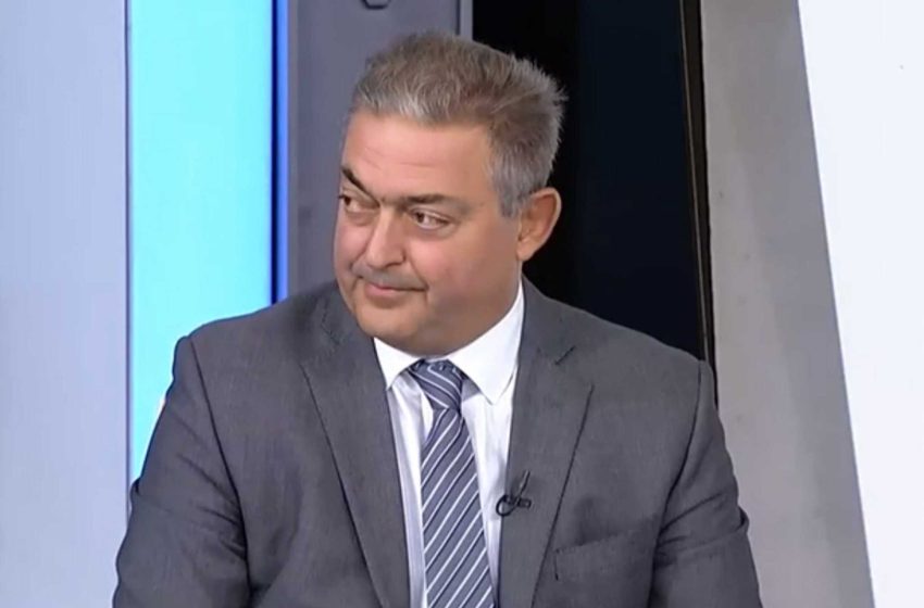  Θεόδωρος Βασιλακόπουλος: Δεν ανησυχεί για την ευλογιά των πιθήκων, είναι εύκολο να περιοριστεί