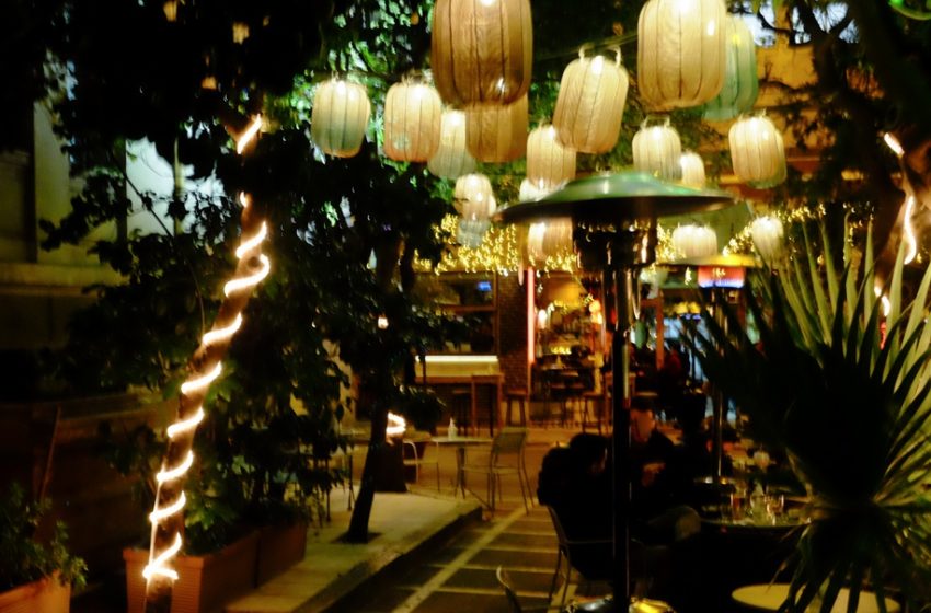  Θεσσαλονίκη: Εστιατόριο χρέωσε και τα παγάκια σε πελάτες…
