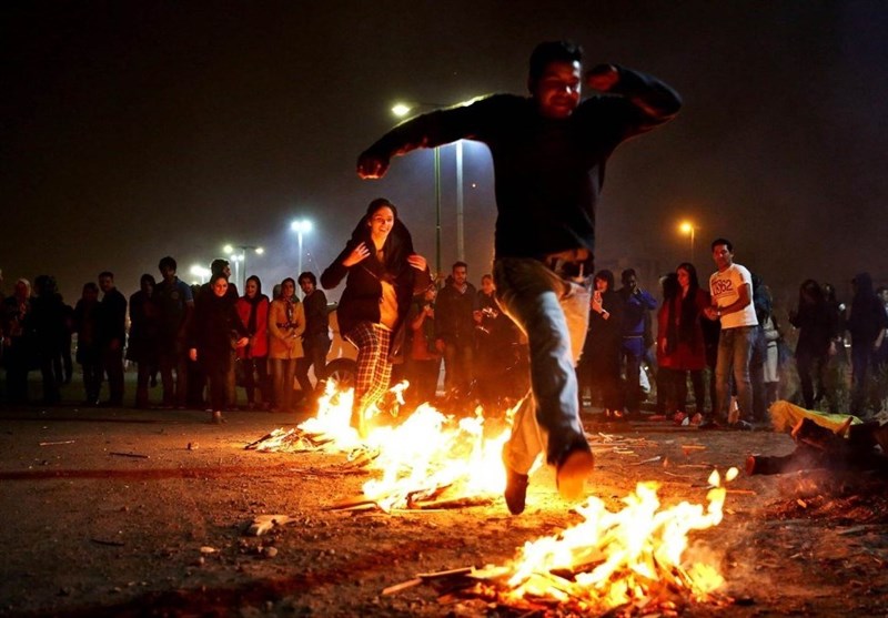  Ιράν: 11 νεκροί και 486 τραυματίες στη διάρκεια του Φεστιβάλ της Φωτιάς