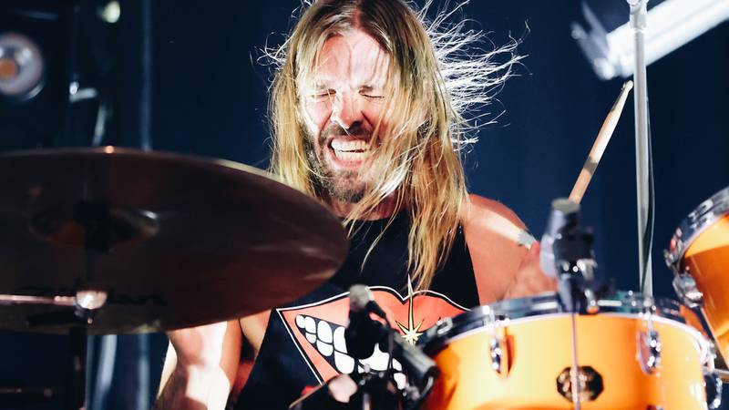  Πέθανε ο ντράμερ του θρυλικού συγκροτήματος Foo Fighters – Ήταν 50 ετών