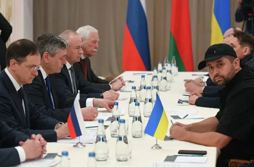  Αύριο ο δεύτερος γύρος των διαπραγματεύσεων Ρωσίας-Ουκρανίας -Λαβρόφ: Θα συζητήσουμε και κατάπαυση πυρός