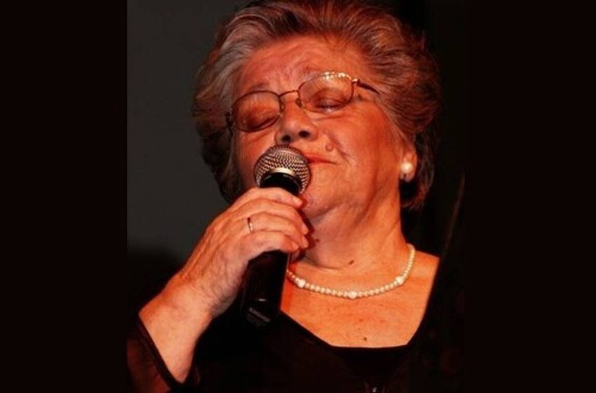  Πέθανε η Ειρήνη Κονιτοπούλου, η μεγάλη φωνή του νησιώτικου τραγουδιού