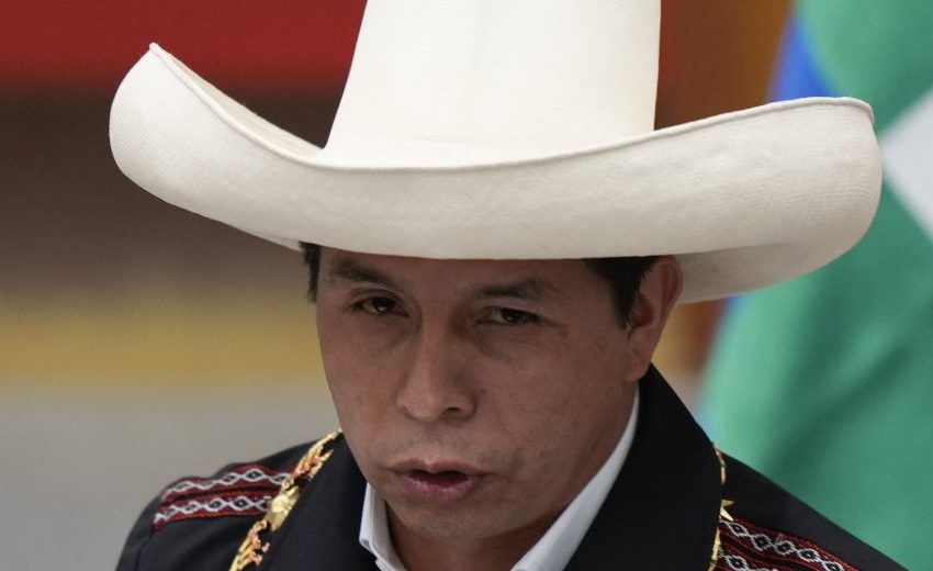  Περού: Το Κογκρέσο ενέκρινε τη διαδικασία καθαίρεσης του προέδρου Καστίγιο