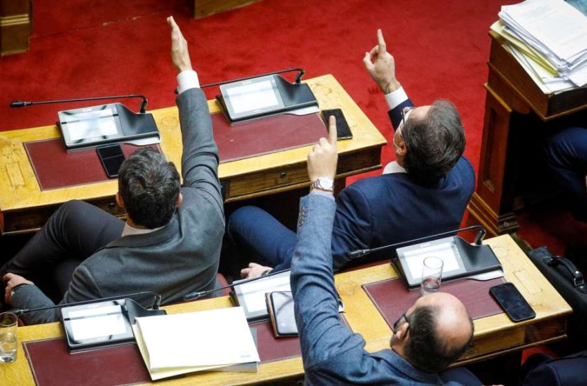  ΣΥΡΙΖΑ: Ερώτηση στη Βουλή για τον “ανταποκριτή” της ΕΡΤ στη Μόσχα