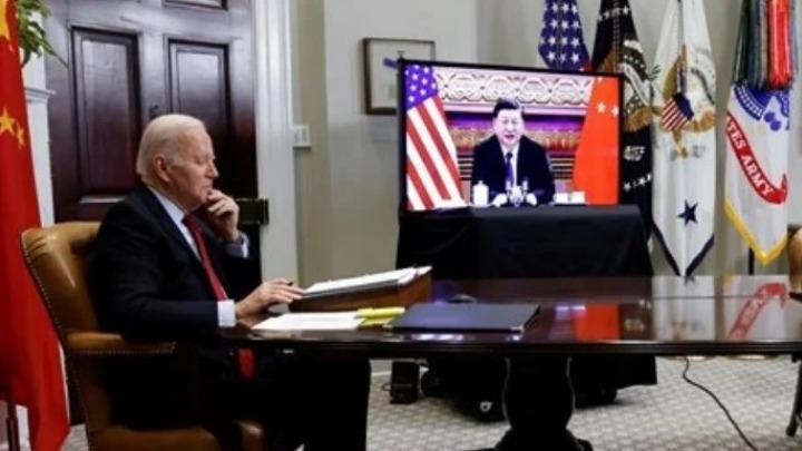  Μπάϊντεν: Έμμεσες απειλές στην Κίνα εάν βοηθήσει τον Πούτιν