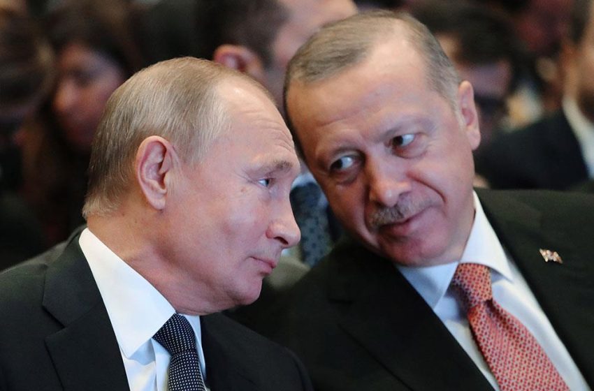  Ερντογάν: “Ετοιμος να πάρει πρωτοβουλία για να τερματιστεί ο πόλεμος” – Μίλησε με Πούτιν