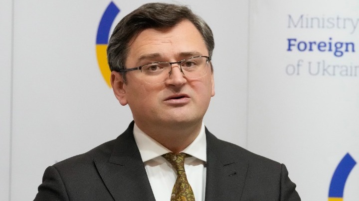  Ουκρανός ΥΠΕΞ: “Κόκκινη γραμμή” στις διαπραγματεύσεις η κατάσταση στην Μαριούπολη