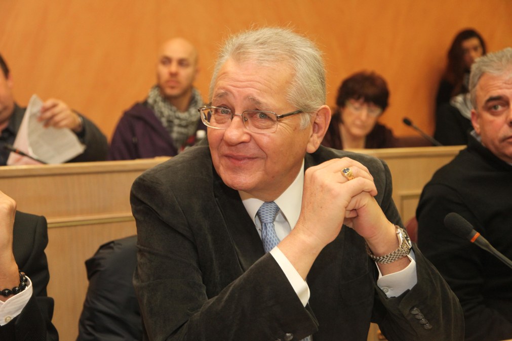 ΚΩΝΣΤΑΝΤΑΡΑΣ