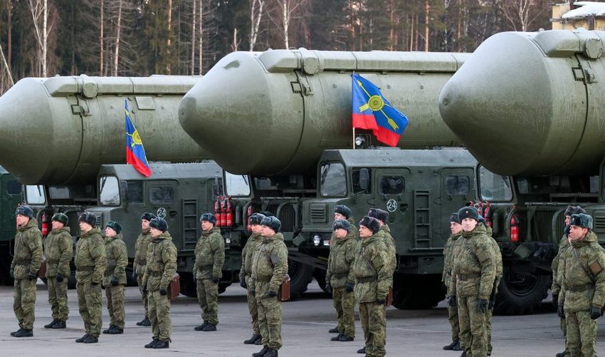  Πεσκόφ: Η Ρωσία θα χρησιμοποιήσει πυρηνικά μόνο αν απειληθεί η ύπαρξή της