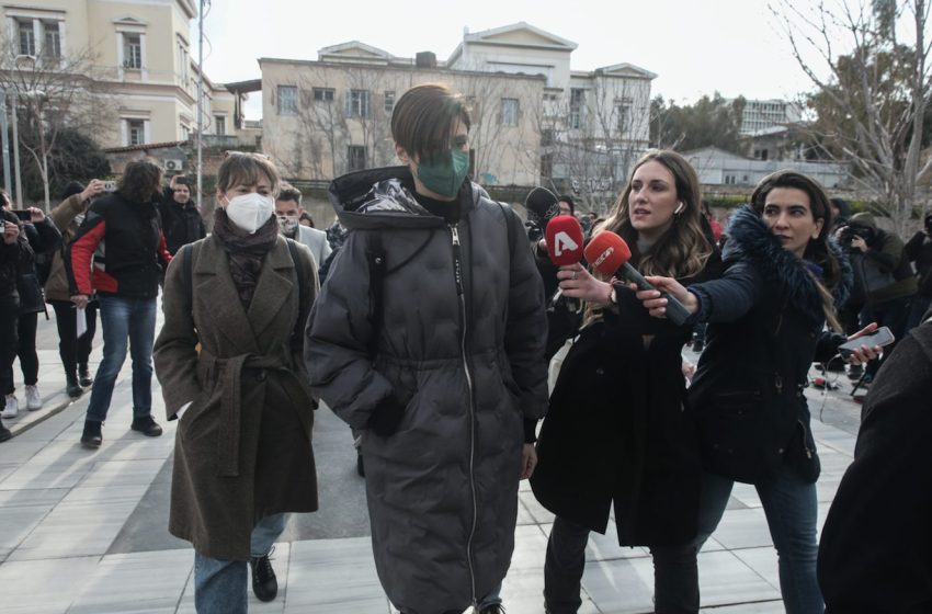  Δίκη Φιλιππίδη: Στο δικαστήριο Παπαχαράλαμπους, Δροσάκη, Αναστασοπούλου, Παπούλια (vid)