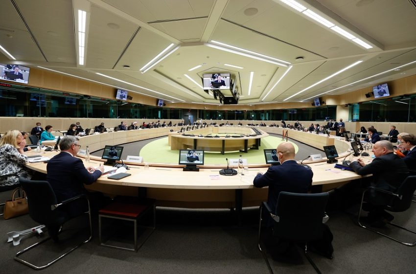  Ρήγμα στο Eurogroup για νέες ρωσικές κυρώσεις