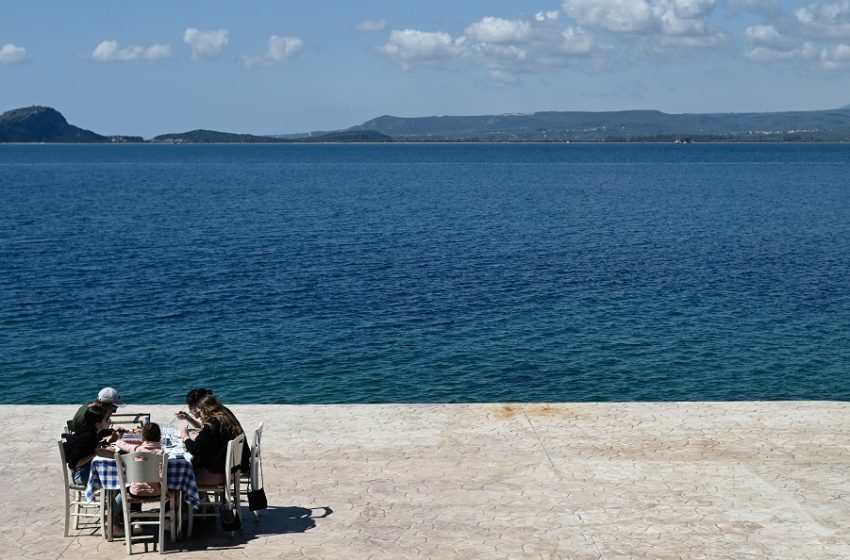  “Καλοκαιρινό” Πάσχα – Με 28 βαθμούς το ψήσιμο του οβελία