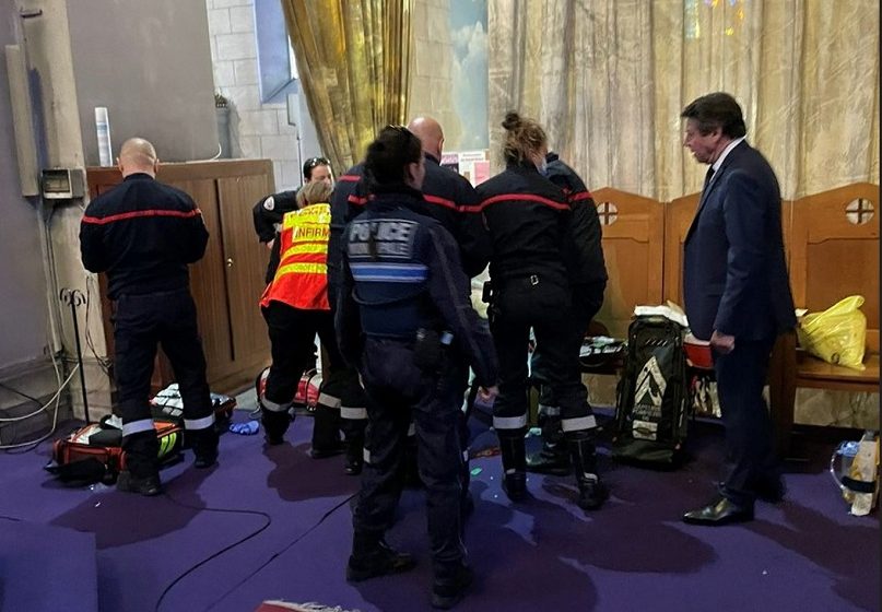  Γαλλία: Επίθεση με μαχαίρι σε ιερέα μέσα σε ναό στη Νίκαια