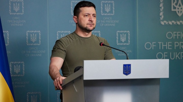  Ουκρανός πρωθυπουργός: “Δεν έχουμε παραδοθεί πλήρως στην Μαριούπολη”- Ο Ζελένσκι καλεί τον Μακρόν στο Κίεβο