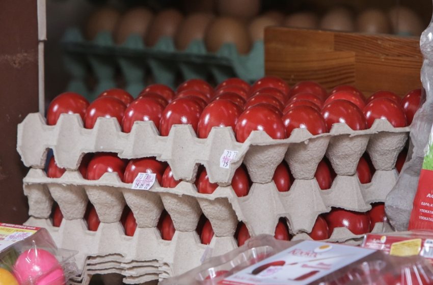  Πάσχα: Πότε βάφουμε τα αυγά – Ο συμβολισμός