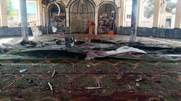 Τουλάχιστον 50 νεκροί από έκρηξη σε τζαμί στην Καμπούλ