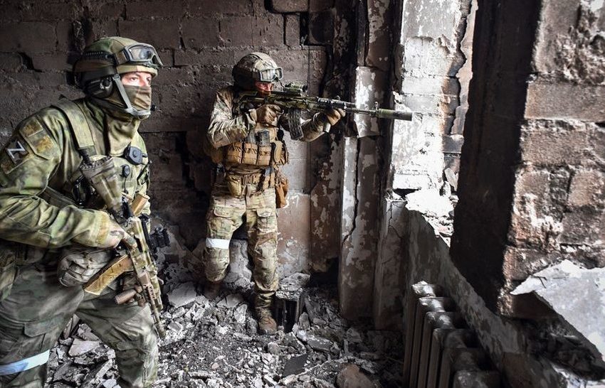  Μαριούπολη: Ρωσικό τελεσίγραφο στις ουκρανικές δυνάμεις για παράδοση των όπλων – Ζελένσκι: Ενδεχόμενη πυρηνική επίθεση