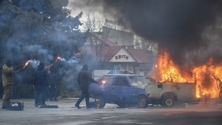  Ουκρανία: Οι ρωσικές δυνάμεις έριξαν δακρυγόνα για να διαλύσουν διαδήλωση κατοίκων της Χερσώνας