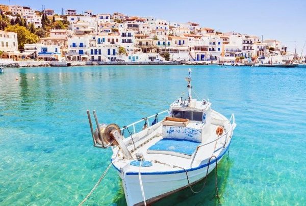 Daily Mail: 8 εναλλακτικοί προορισμοί στην Ελλάδα για ήσυχες και υπέροχες διακοπές