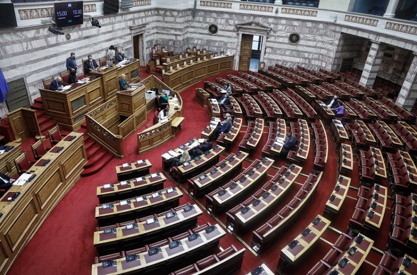  ΝΔ : Διεγράφη ο Δημοσχάκης για τις εκλογές των υπαλλήλων της Βουλής