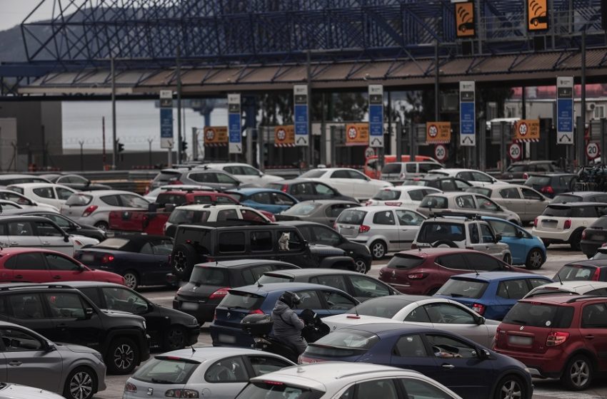  Πάσχα: Πάνω από 120.000 οχήματα πέρασαν τα διόδια της Ελευσίνας