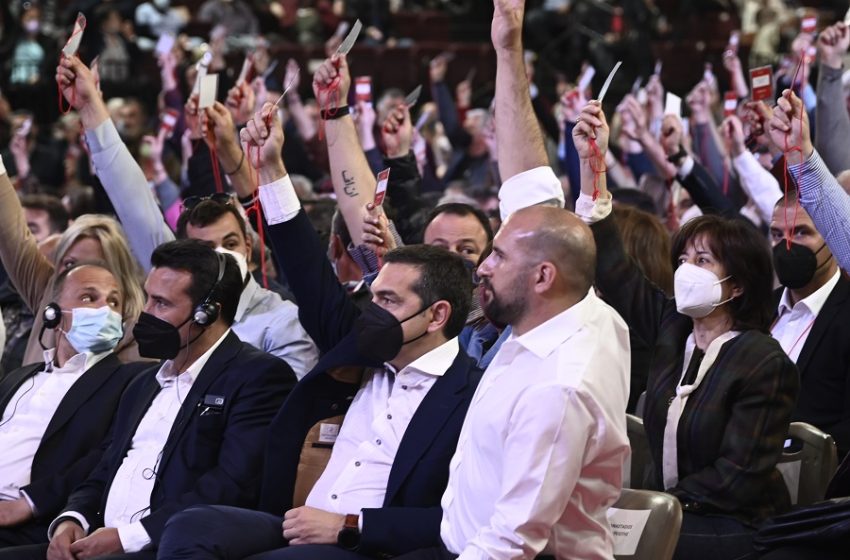  Συνέδριο ΣΥΡΙΖΑ: Πέρασε με 70% – 30% η πρόταση για ψηφοφορία σε μία κάλπη