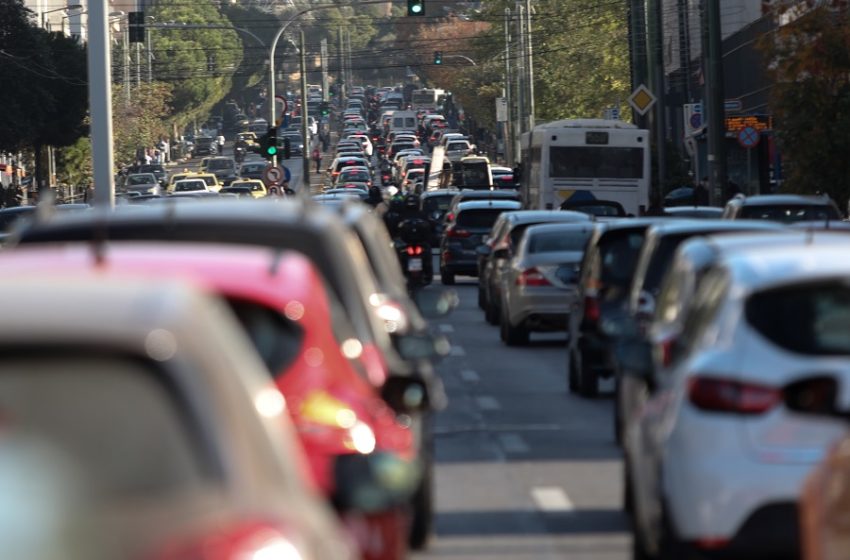  Τέλη κυκλοφορίας: Λήγει η προθεσμία και 1,5 εκ οδηγοί κινδυνεύουν με πρόστιμο