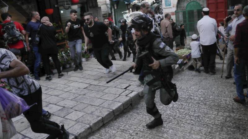  Ισραήλ: Συμπλοκή αστυνομικών με Παλαιστίνιους στο τέμενος Αλ Ακσα