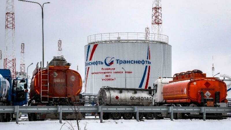  Bloomberg: Η Ουκρανία έκλεισε ένας από τους δυο αγωγούς φυσικού αερίου από την Ρωσία προς την Ευρώπη – Επικαλείται “ανωτέρα βία”