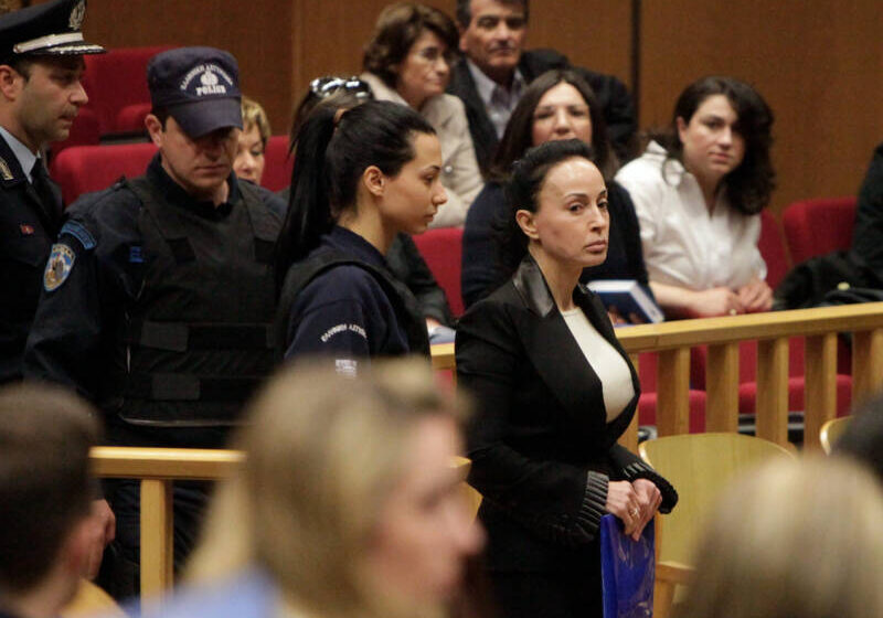  Φυλάκιση 4 ετών στη Βίκυ Σταμάτη και τον Νίκο Ζήγρα για το ασφαλιστήριο της Ελβετίας