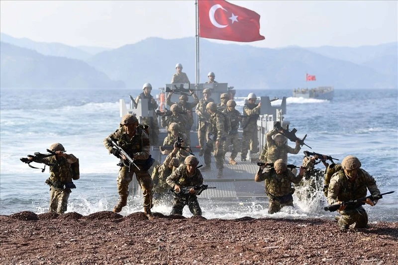  EFES 2022: Σενάρια απόβασης σε ελληνικά νησιά με …αμερικανική συμμετοχή – Στη Σμύρνη Ερντογάν και Μπαχτσελί – Σε ετοιμότητα οι Ένοπλες Δυνάμεις