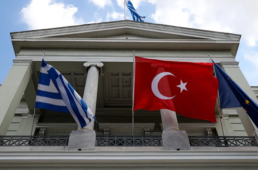  Νέες τουρκικές προκλήσεις: “Η Ελλάδα μεταφέρει το πετρέλαιο του Πούτιν αλλά η ΕΕ δεν λέει λέξη”
