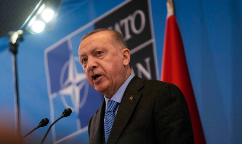  “Θερμό επεισόδιο” στο ΝΑΤΟ ετοιμάζει ο Ερντογάν – Οκτώ σενάρια σοβαρής κρίσης σε Αιγαίο και αν. Μεσόγειο