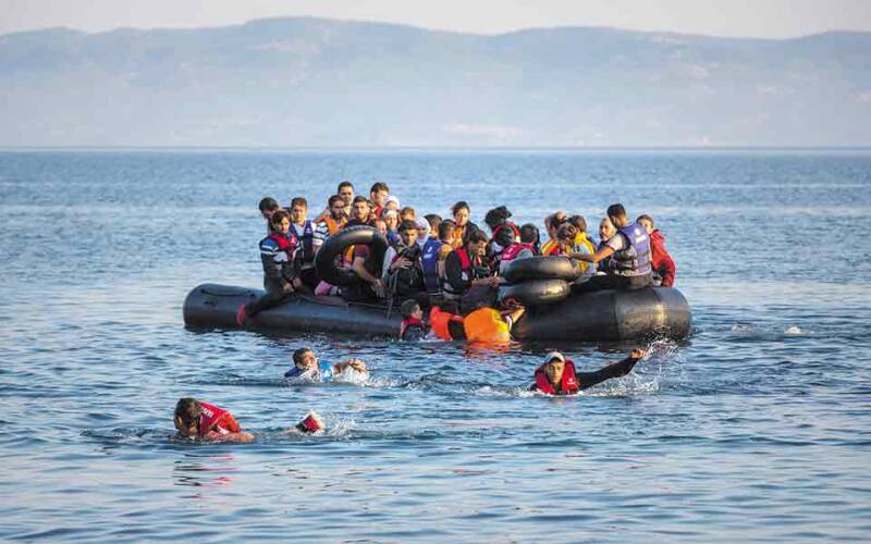  Τραγωδία στη Λέσβο: Βρέφος 2 μηνών ανασύρθηκε νεκρό από ναυάγιο με μετανάστες