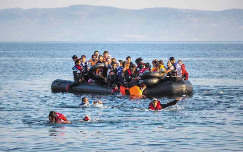  Σε εξέλιξη επιχείρηση διάσωσης μεταναστών στη Μάγχη