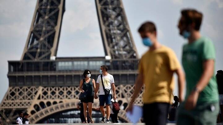  Έκρηξη κρουσμάτων στην Γαλλία – Συστάσεις για χρήση μάσκας στα Μέσα Μαζικής Μεταφοράς