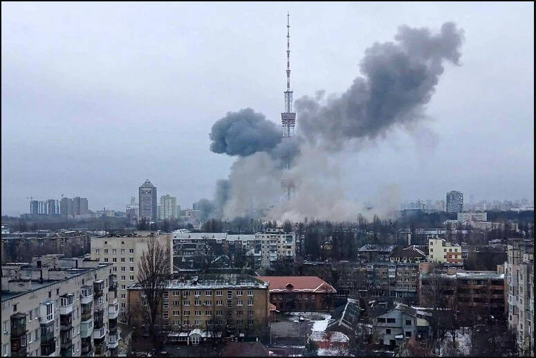  Ρωσικοί πύραυλοι έπληξαν πολυκατοικίες στο κέντρο του Κιέβου