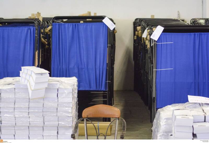  Εκλογές 2023: Τι δείχνουν οι  τελευταίες δημοσκοπήσεις – Πάνω από το ποσοστό του Μαΐου η ΝΔ – Ασανσέρ οι “μικροί”