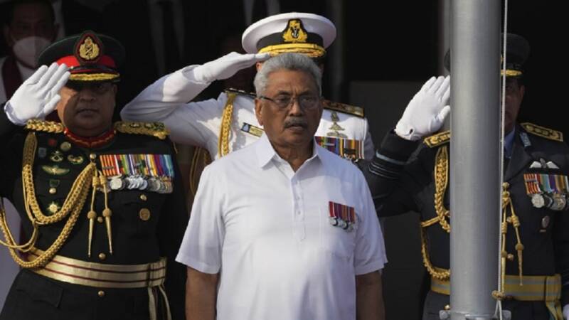  Σρι Λάνκα: Ο πρόεδρος Ρατζαπάκσα εγκατέλειψε τη χώρα με αεροπλάνο